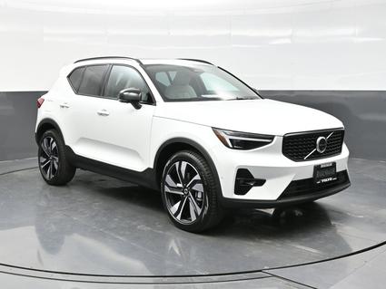 2026 Volvo XC40 Denver CO