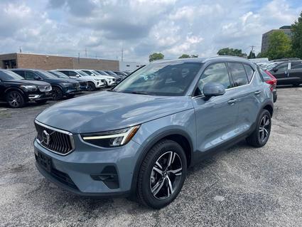 2023 Volvo XC40 Lisle IL