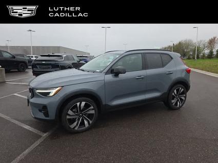 2023 Volvo XC40 Saint Paul MN