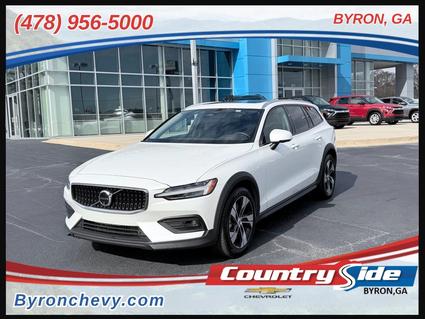 2025 Volvo V60 Cross Country Byron GA