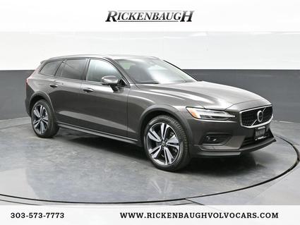 2025 Volvo V60 Cross Country Denver CO