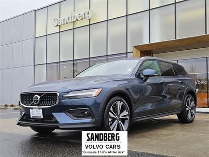 2025 Volvo V60 Cross Country Lynnwood WA