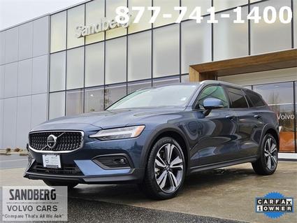 2025 Volvo V60 Cross Country Lynnwood WA