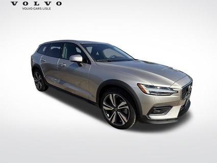 2026 Volvo V60 Cross Country Lisle IL
