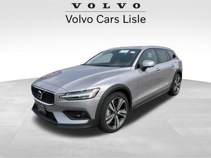 2026 Volvo V60 Cross Country Lisle IL