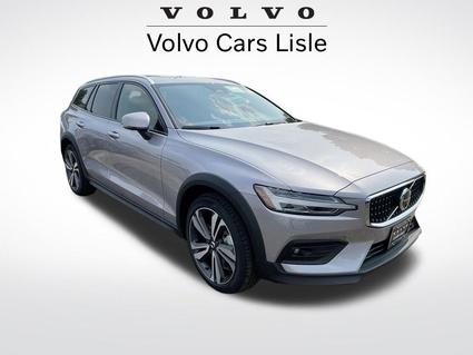 2026 Volvo V60 Cross Country Lisle IL