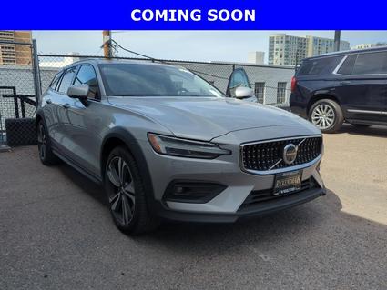 2025 Volvo V60 Cross Country Denver CO