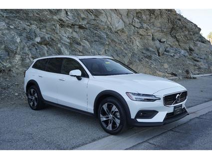 2024 Volvo V60 Cross Country Cathedral City CA