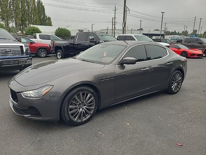 2017 Maserati Ghibli  