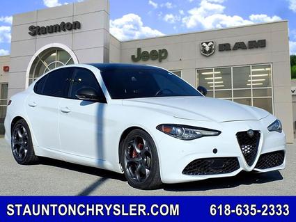2020 Alfa Romeo Giulia Staunton IL