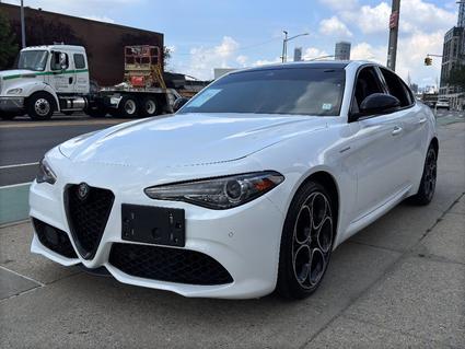 2023 Alfa Romeo Giulia Long Island City NY
